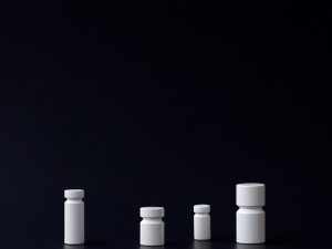 POMELLO KNOBS [white]