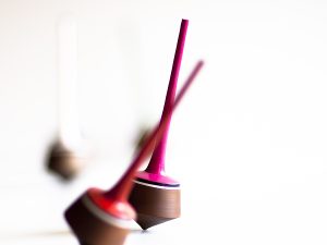 SPINNING TOPS [Pumbeeri] set of 6